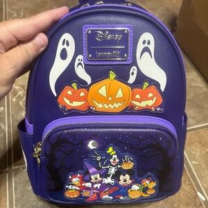Loungefly Mickey and friends Halloween bag glows in the dark NWT